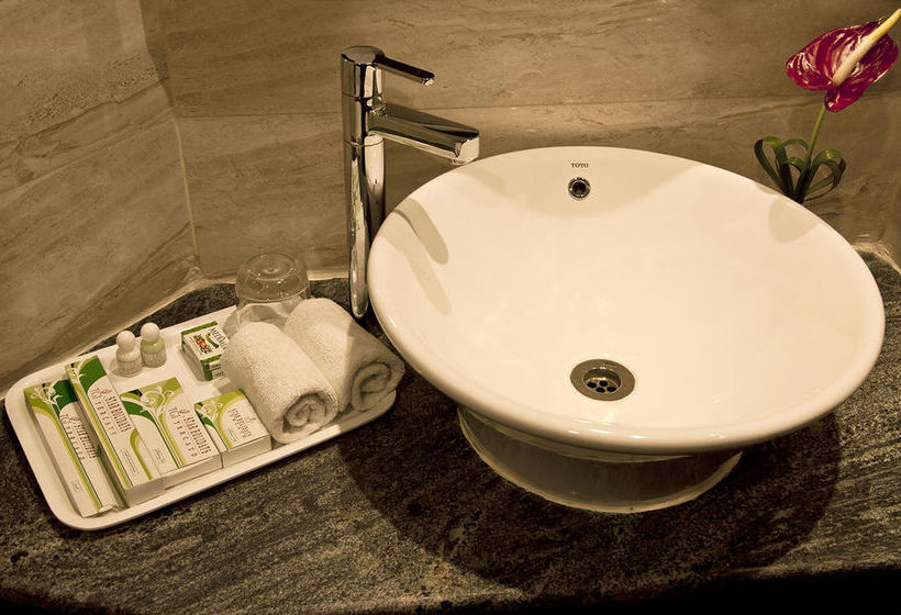 Resort Tgi Star Holidays Yercaud 1