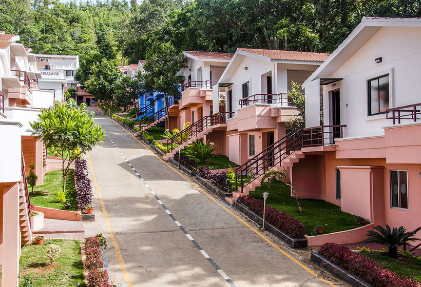 Resort Tgi Star Holidays Yercaud 19