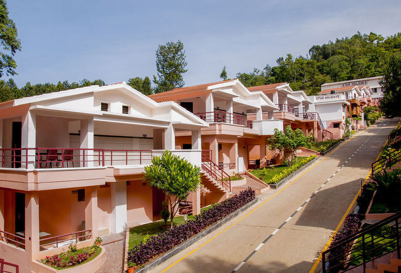 Resort Tgi Star Holidays Yercaud 7