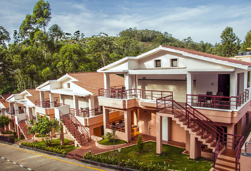 Resort Tgi Star Holidays Yercaud 9