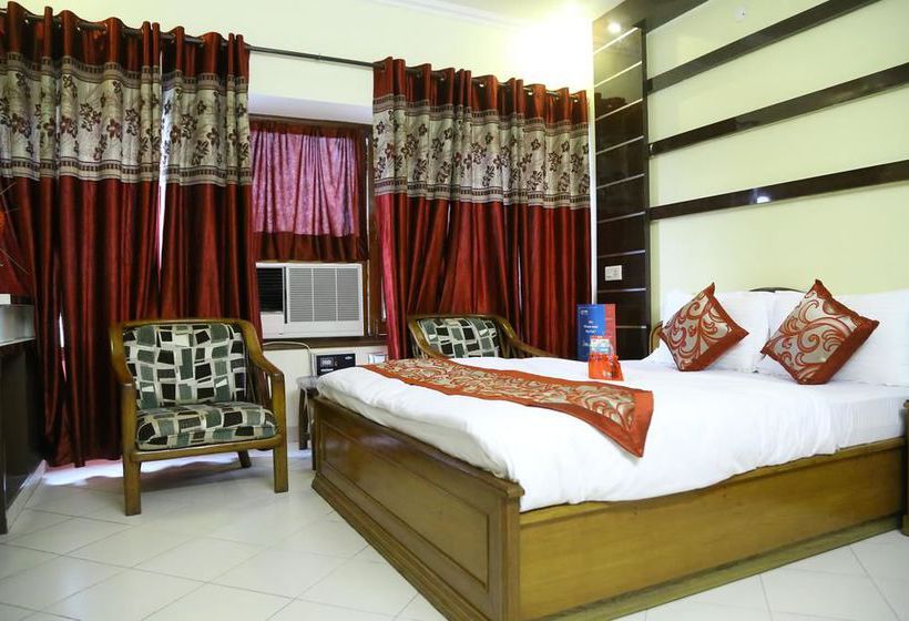 Hotel Oyo Rooms Chandigarh Sector 7 10