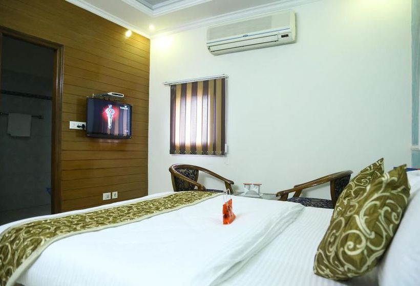 Hotel Oyo Rooms Chandigarh Sector 7 7