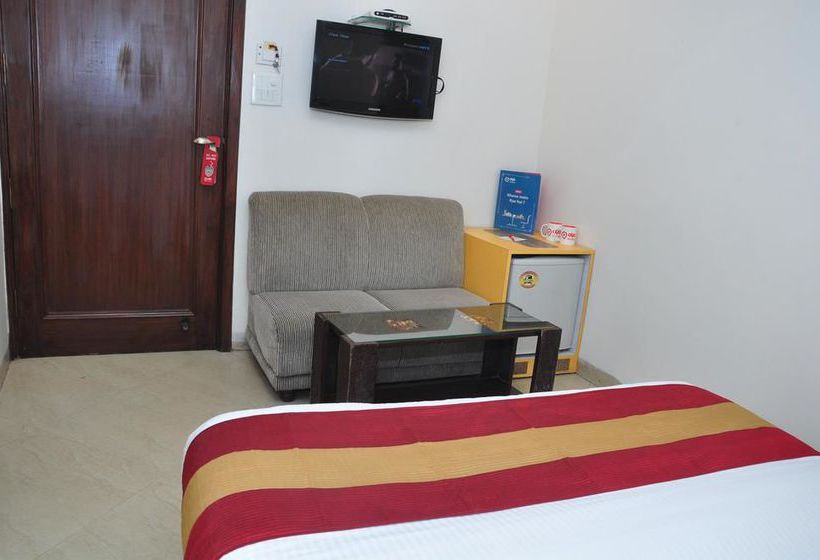 Hotel Oyo Rooms Bus Stand Entry Gate 12