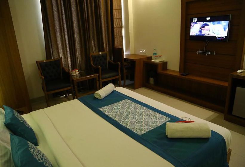 Hotel Oyo Rooms Shimla Highway Zirakpur 1