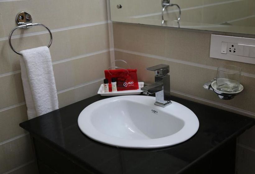 Hotel Oyo Rooms Sector 3 Panchkula Majri Chowk 1