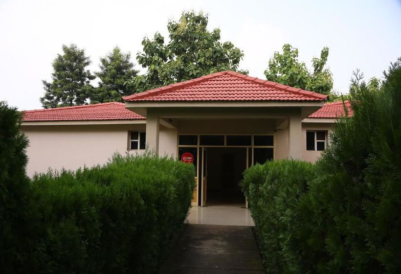 Hotel Oyo Rooms Funcity Amusement Park 1