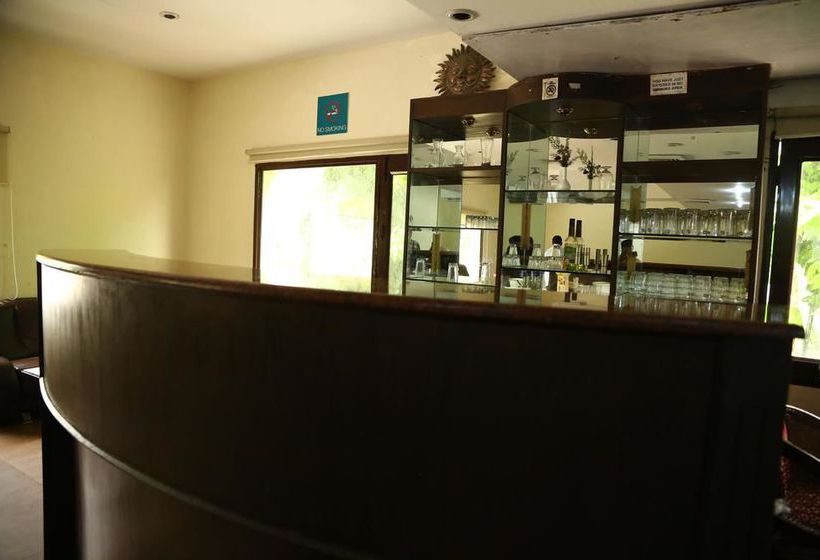 Hotel Oyo Rooms Funcity Amusement Park 17