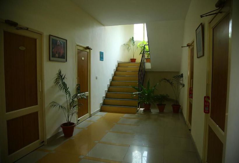 Hotel Oyo Rooms Funcity Amusement Park 20