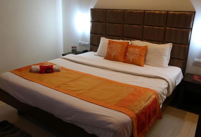 Hotel Oyo Rooms Vip Road Zirakpur 8