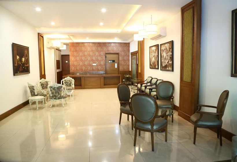 Hotel Oyo Premium Sector 22a Chandigarh 11