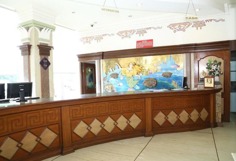 Hotel Oyo Premium Panchkula Bus Stand 12