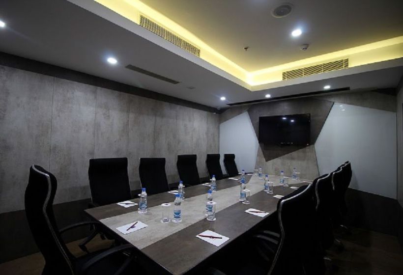 Hotel Rockdale Clarks Inn Suites 8