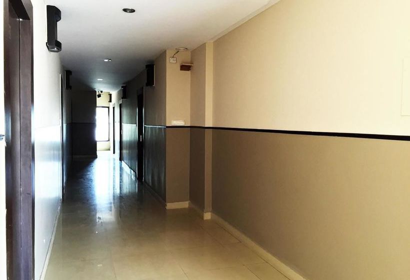 Hotel Oyo Rooms Silk Board 13