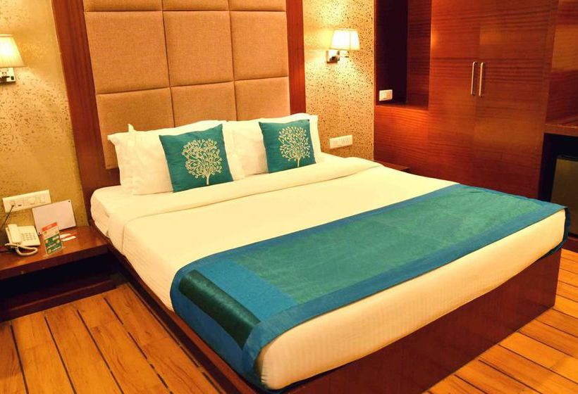 Hotel Oyo Rooms Hari Phatak Over Bridge 1