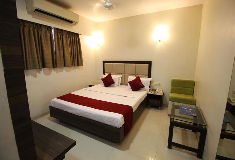 Hotel Oyo Rooms Ahmedabad Relief Road Ii 1