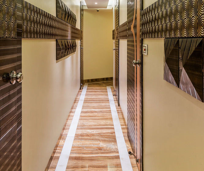 Hotel Zo Rooms Colaba 7