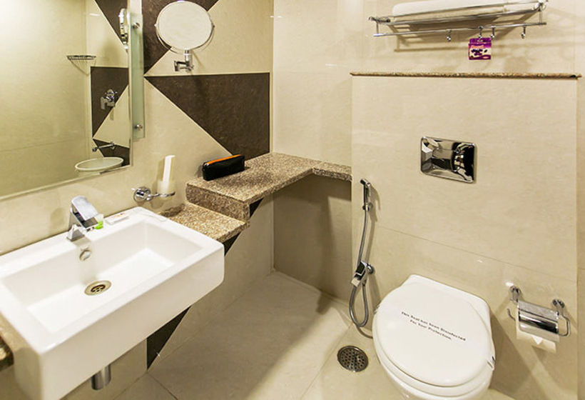 Hotel Zo Rooms Radisson Square