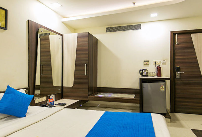 Hotel Zo Rooms Radisson Square 7