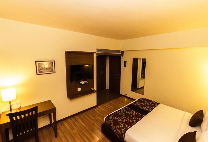 Hotel Oyo Premium Vastrapur Lake 20