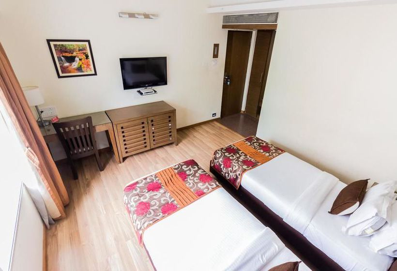 Hotel Oyo Premium Vastrapur Lake 4