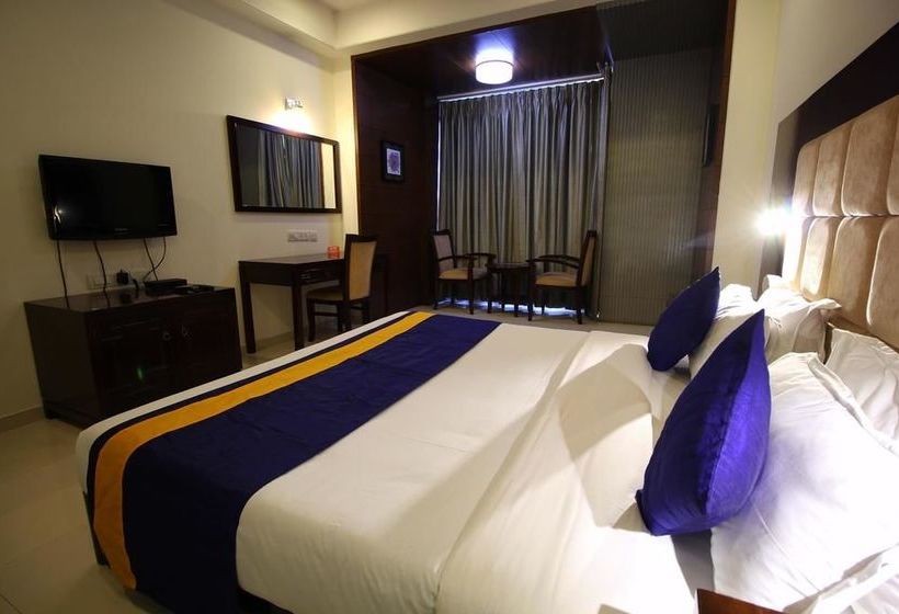 Hotel Oyo Premium Sola Sg Highway 12