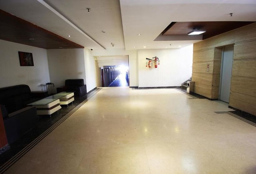 Hotel Oyo Premium Sola Sg Highway 4