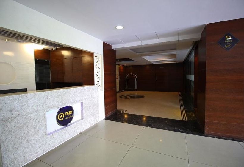 Hotel Oyo Premium Sola Sg Highway 6