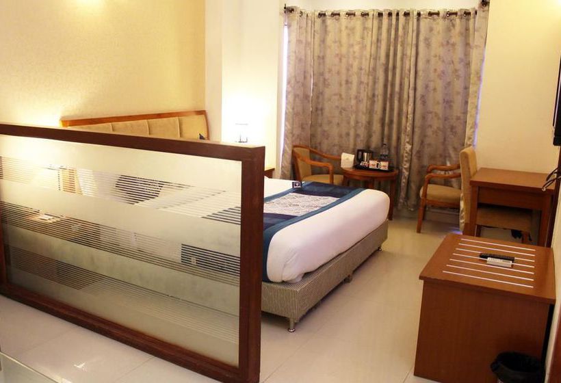 Hotel Oyo Premium Prem Mandir 10