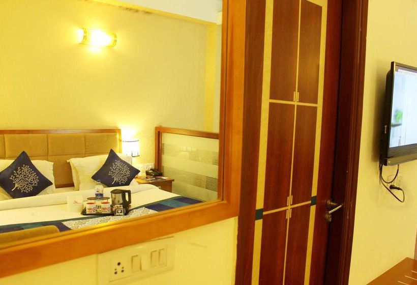 Hotel Oyo Premium Prem Mandir 12