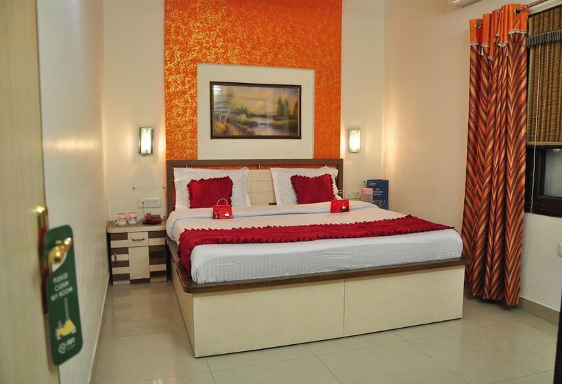 Hotel Oyo Rooms Regent Cinema Chowk 6