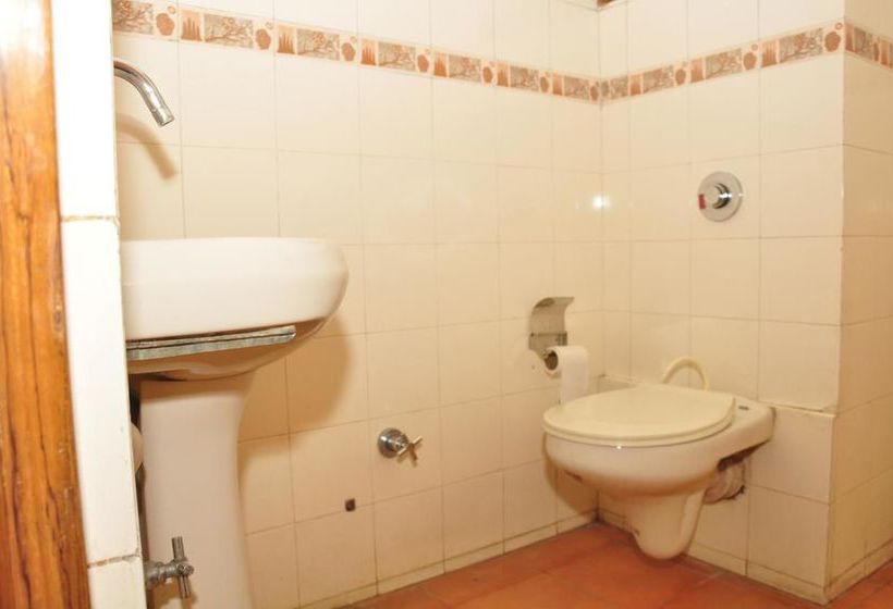 Hotel Oyo Rooms Railway Station Exit Gate Amritsar