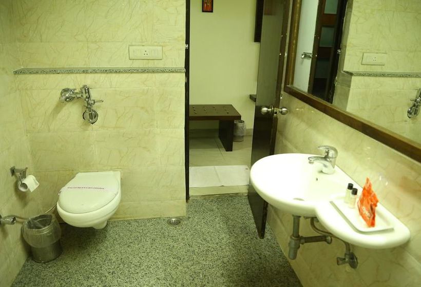 Hotel Oyo Rooms Pinjore Gardens Parwanoo Himachal Pradesh