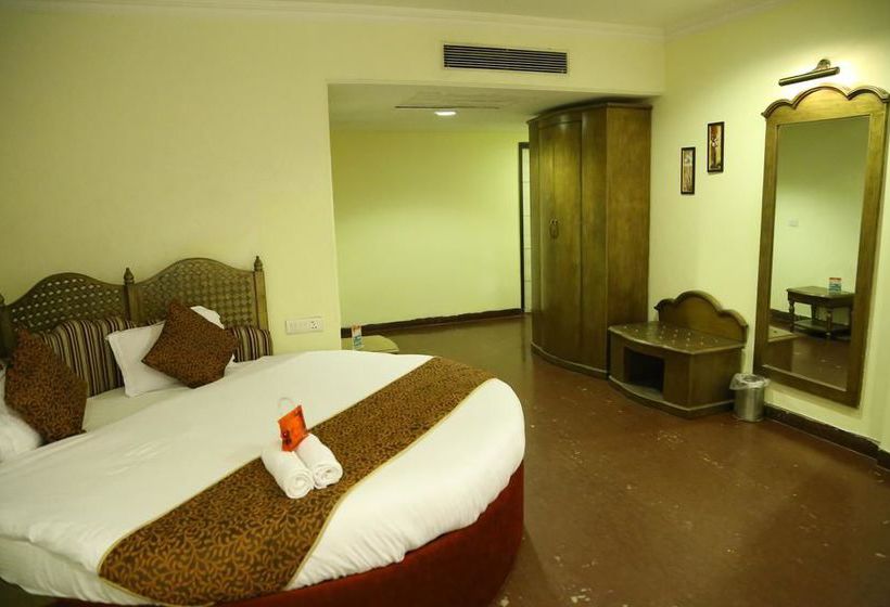 Hotel Oyo Rooms Pinjore Gardens 12