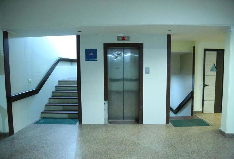 Hotel Oyo Rooms Pinjore Gardens 15