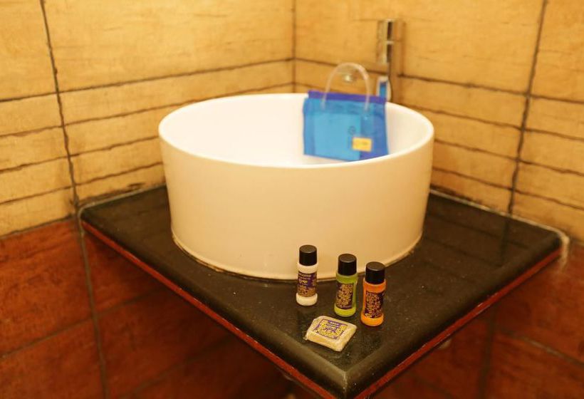 Hotel Oyo Premium Heritage Stays Charing Cross Ooty