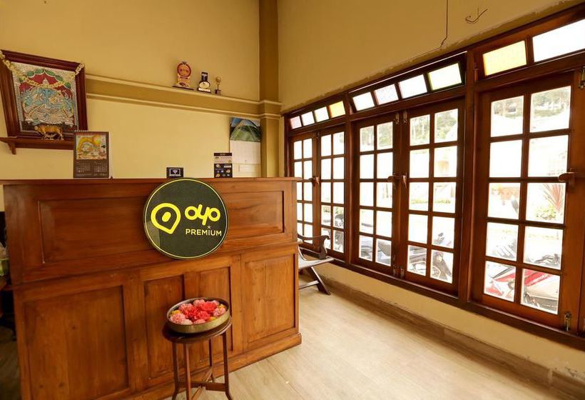 Hotel Oyo Premium Heritage Stays Charing Cross 17
