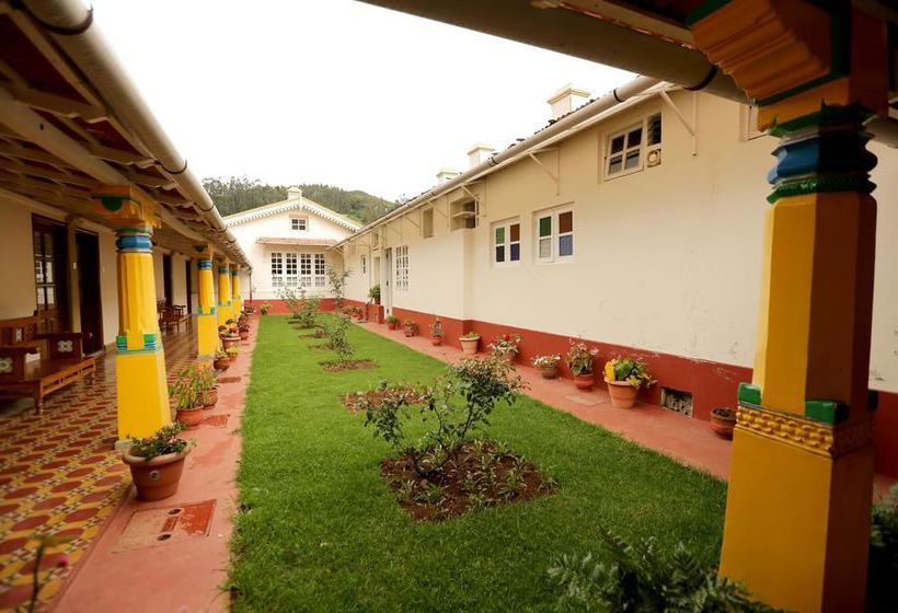 Hotel Oyo Premium Heritage Stays Charing Cross 7