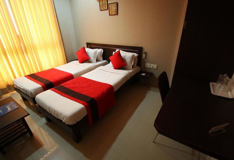 Hotel Oyo Rooms Iskcon Sg Highway Ii 10