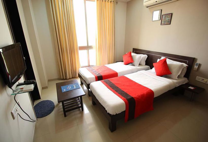 Hotel Oyo Rooms Iskcon Sg Highway Ii 16