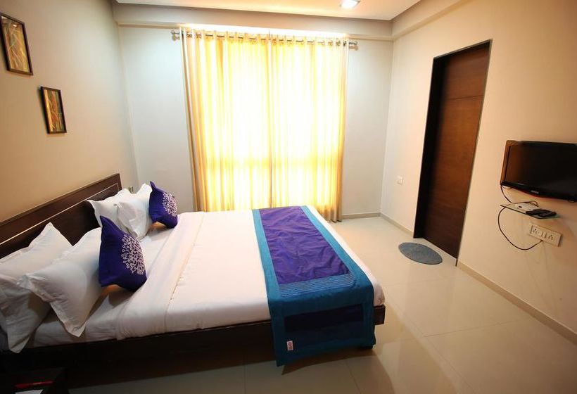 Hotel Oyo Rooms Iskcon Sg Highway Ii 20