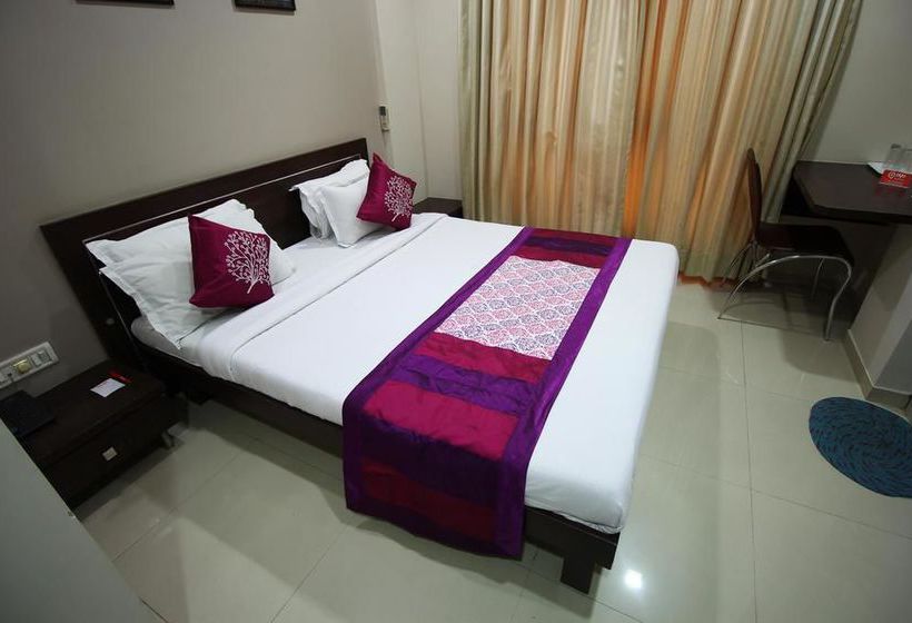 Hotel Oyo Rooms Iskcon Sg Highway Ii 4