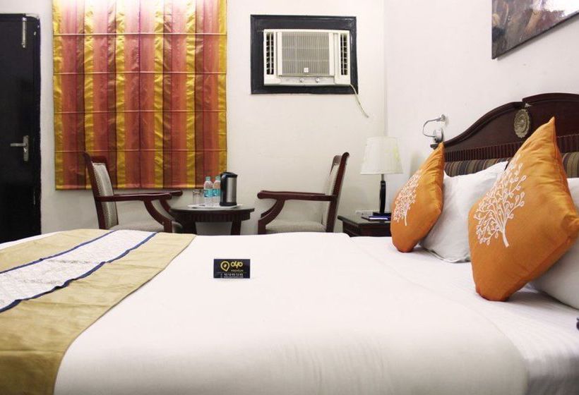 Hotel Oyo Premium Bhakti Vedanta Marg 9