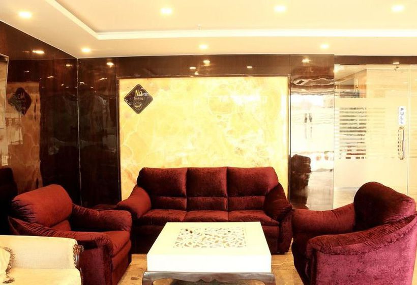 Hotel Oyo Premium Airport City Centre 2 13