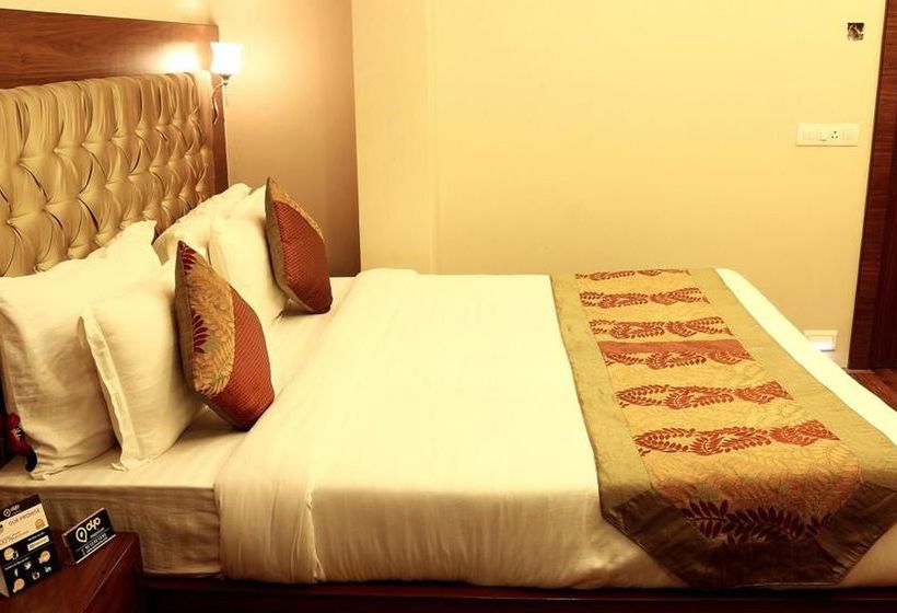 Hotel Oyo Premium Airport City Centre 2 6