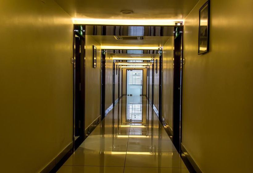 Hotel Oyo Premium Gajuwaka Junction 6