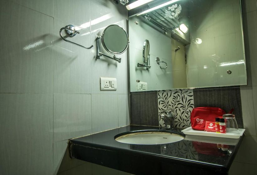 Hotel Oyo Premium Rtc Complex Andhra Pradesh