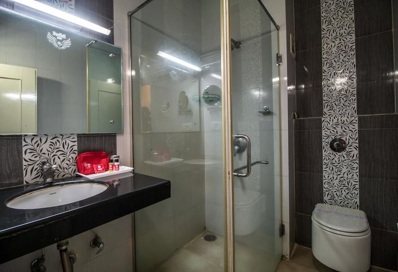 Hotel Oyo Premium Rtc Complex 1