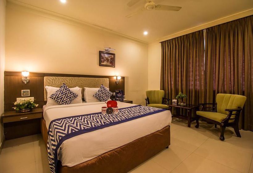 Hotel Oyo Premium Rtc Complex 8