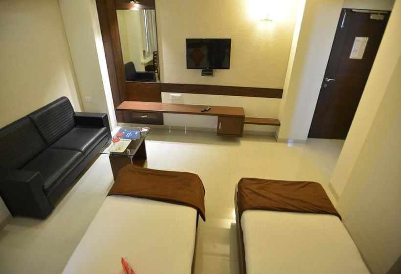 Hotel Oyo Rooms Bbc Tower Sayajigunj 18