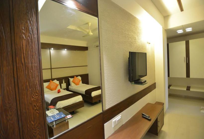 Hotel Oyo Rooms Bbc Tower Sayajigunj 19